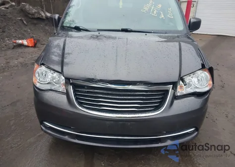 2016 Chrysler Town & Country Touring z USA, uszkodzony, nr VIN 2C4RC1BG9GR254708